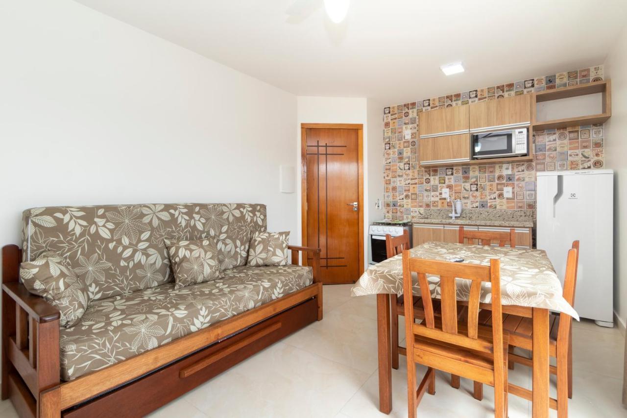 בומבינאס Apart Hotel Canto Grande מראה חיצוני תמונה