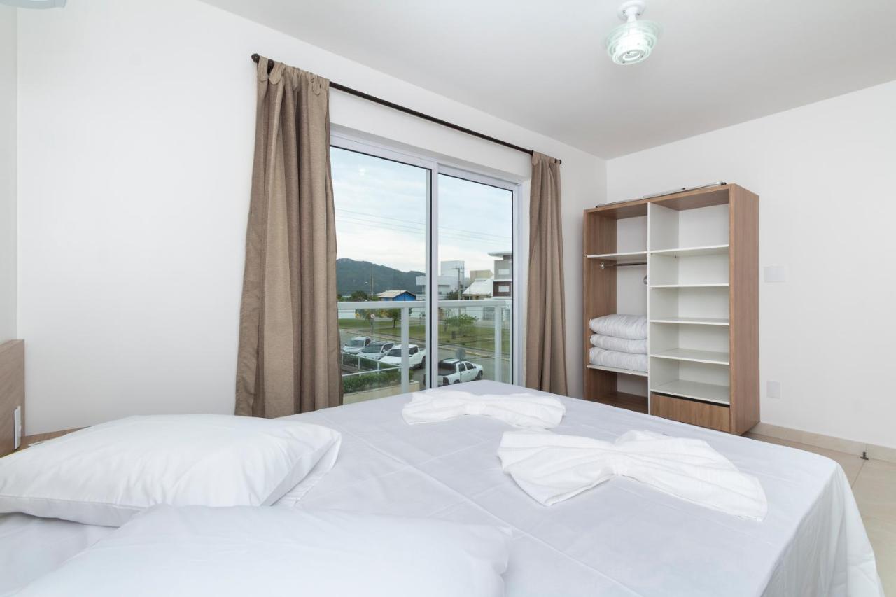 בומבינאס Apart Hotel Canto Grande מראה חיצוני תמונה
