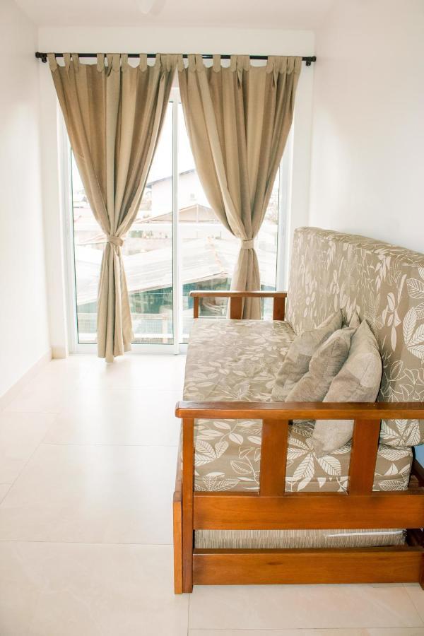 בומבינאס Apart Hotel Canto Grande מראה חיצוני תמונה
